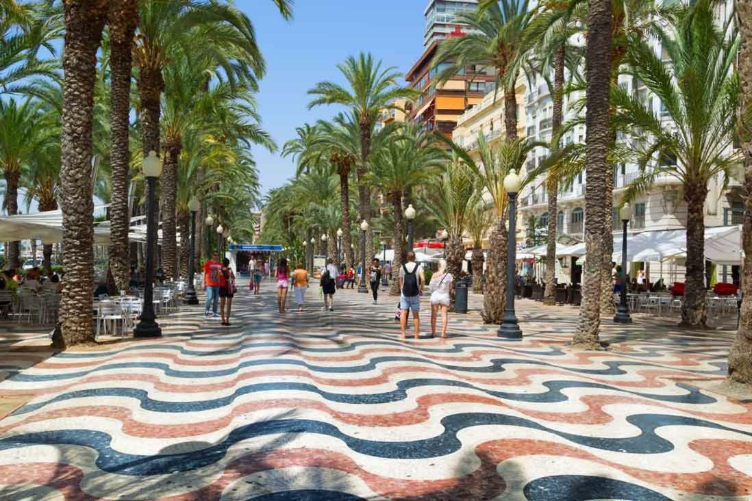 אליקאנטה Beach, City Center And Entertainment מראה חיצוני תמונה