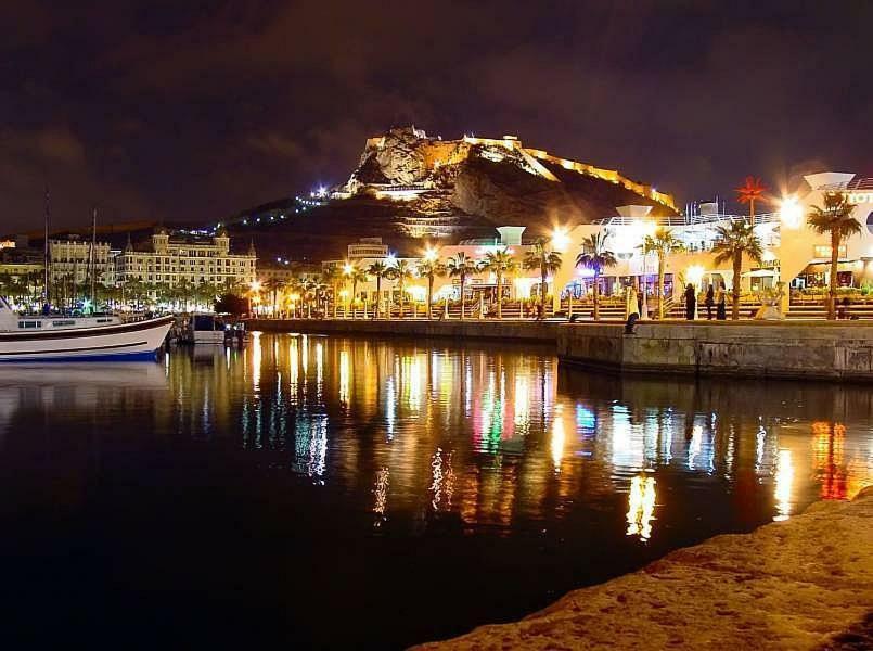 אליקאנטה Beach, City Center And Entertainment מראה חיצוני תמונה